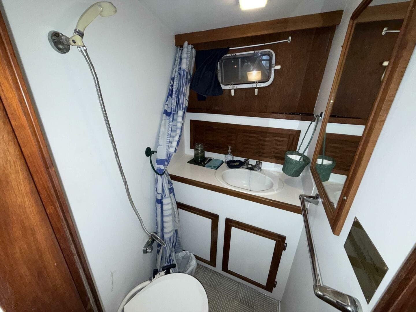 1982 Gulf Commander 41 Sedan