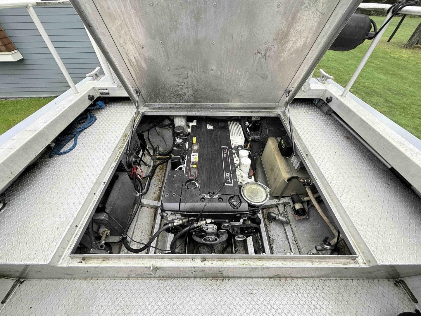 1998 Coastal Craft CC25V22