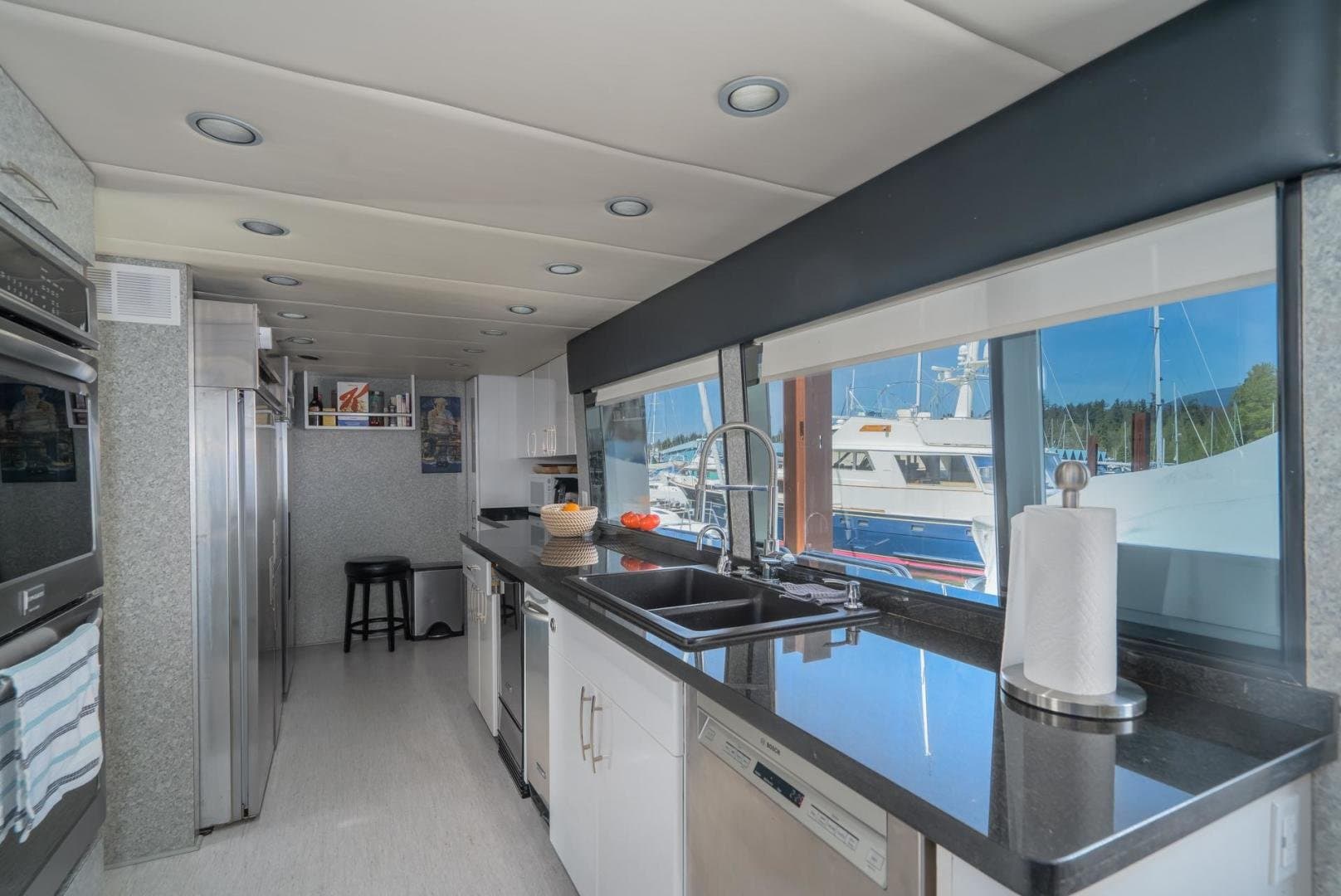 1993 Broward Tri Deck