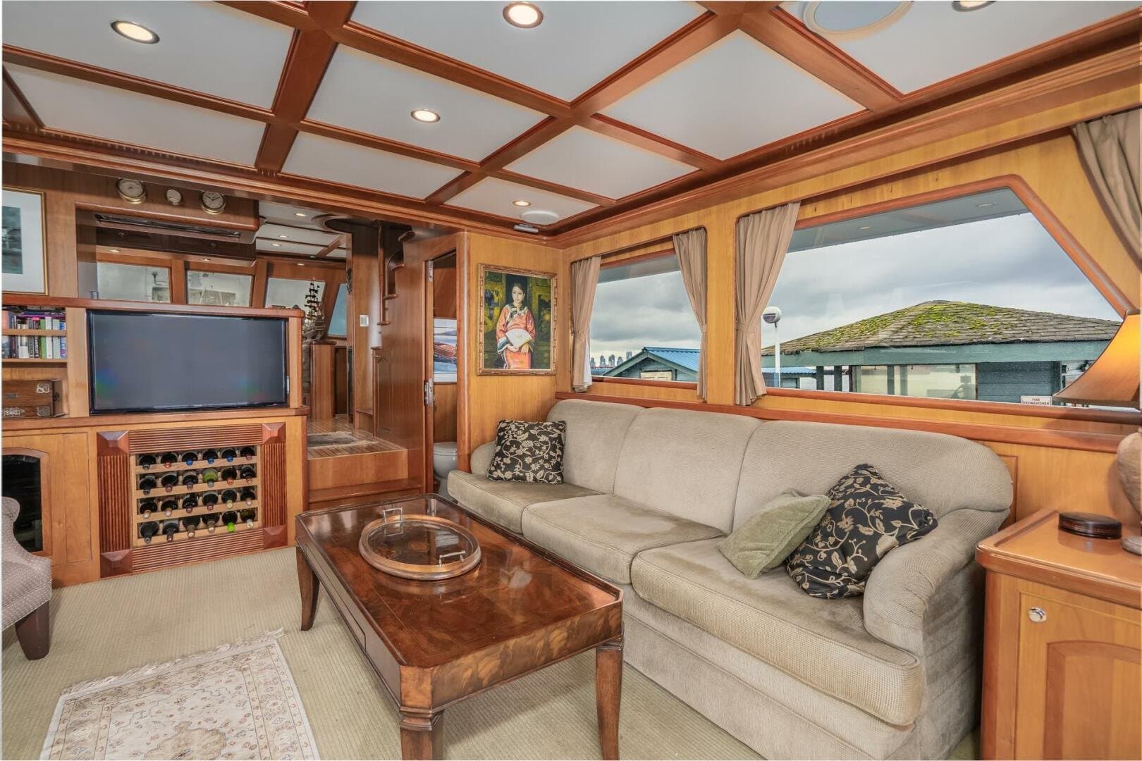 2005 President Skylounge