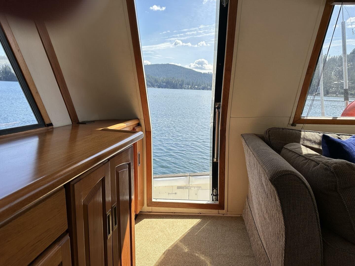 1985 Californian null