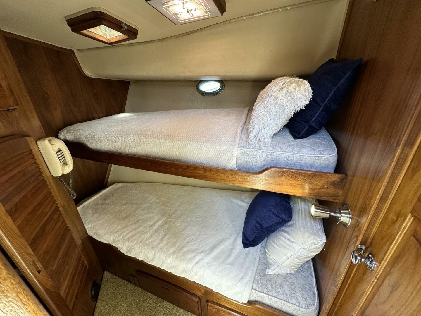 1985 Californian null