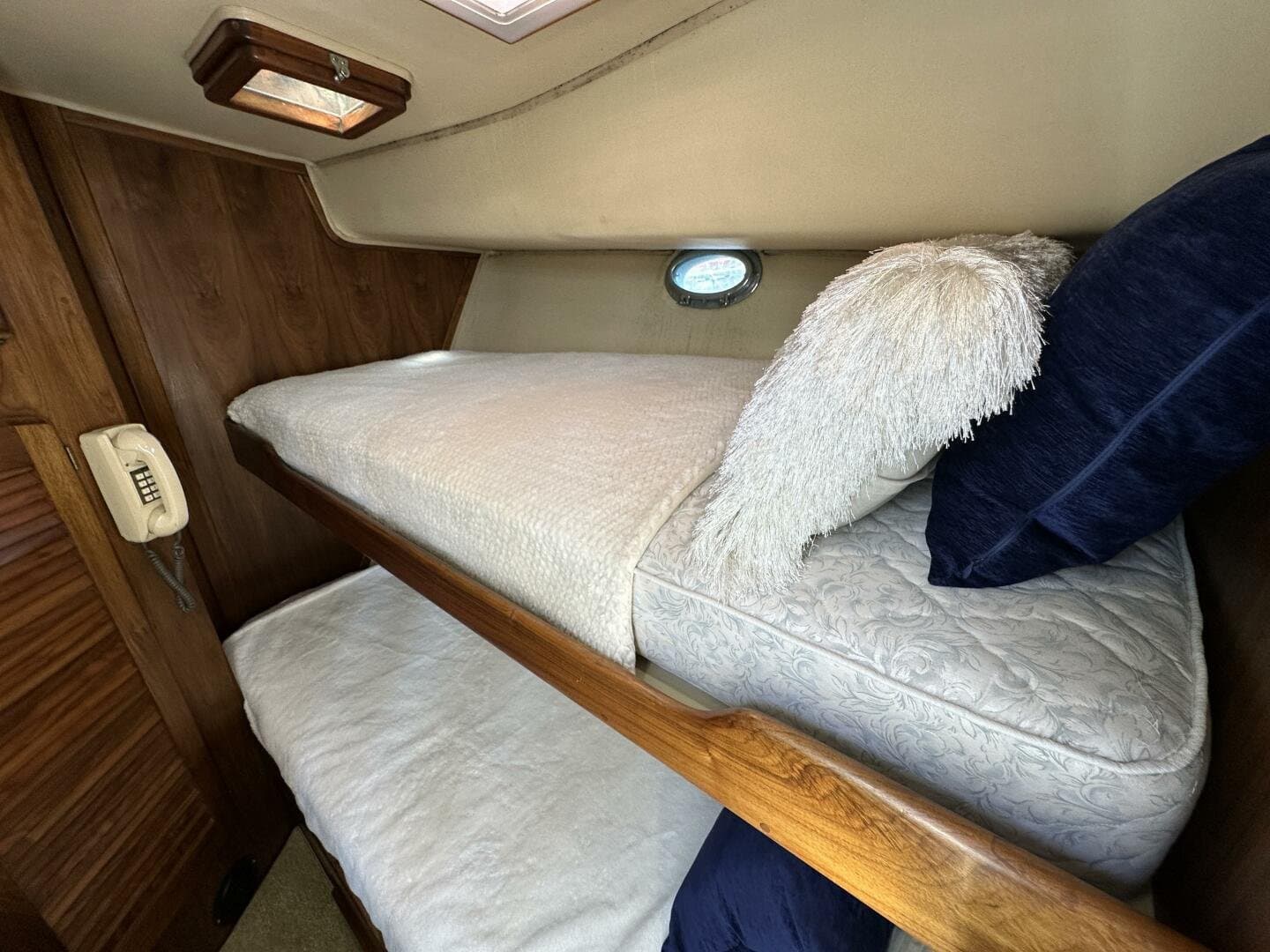 1985 Californian null