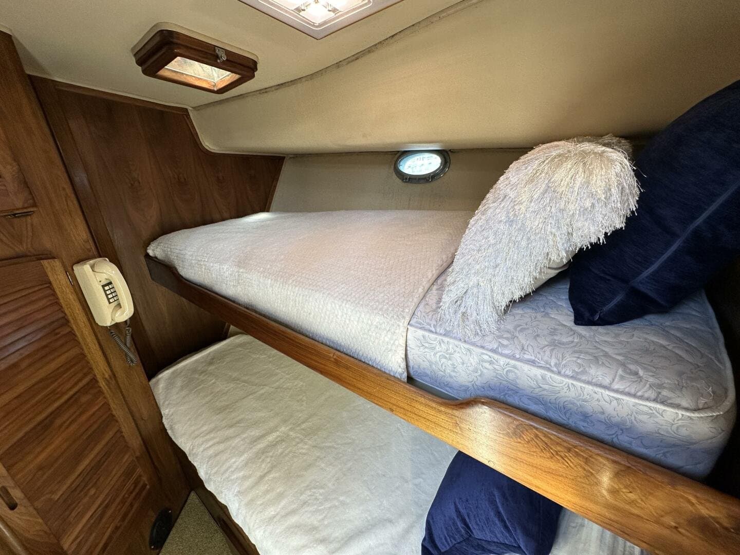 1985 Californian null