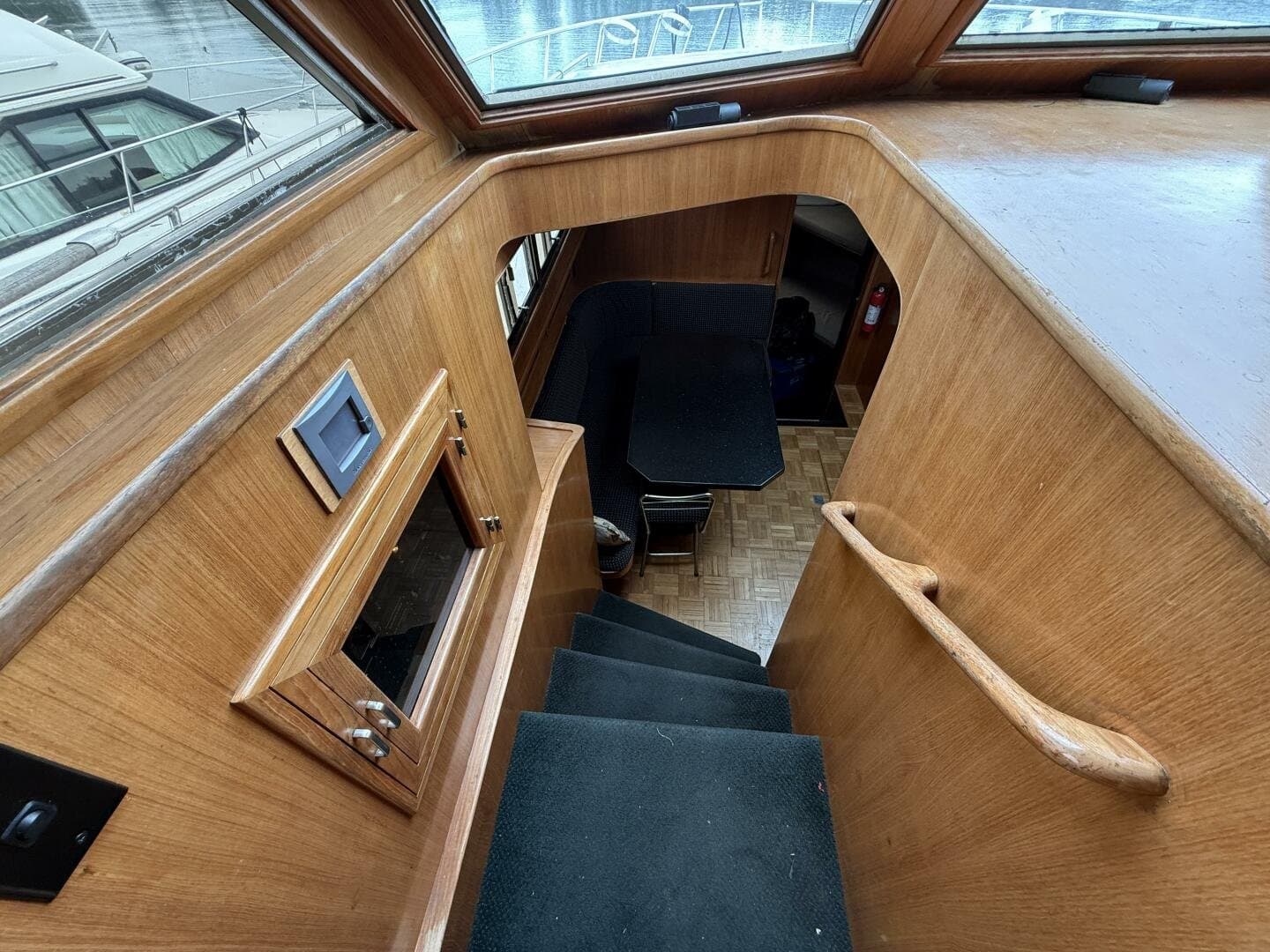 1989 Jefferson 52 Victory Yacht