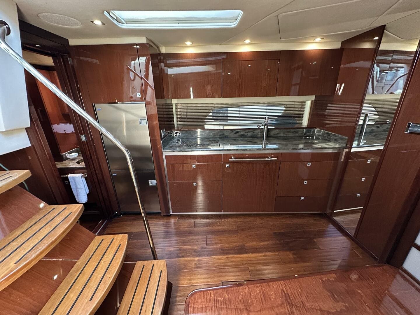 2012 Sea Ray 470 Sundancer