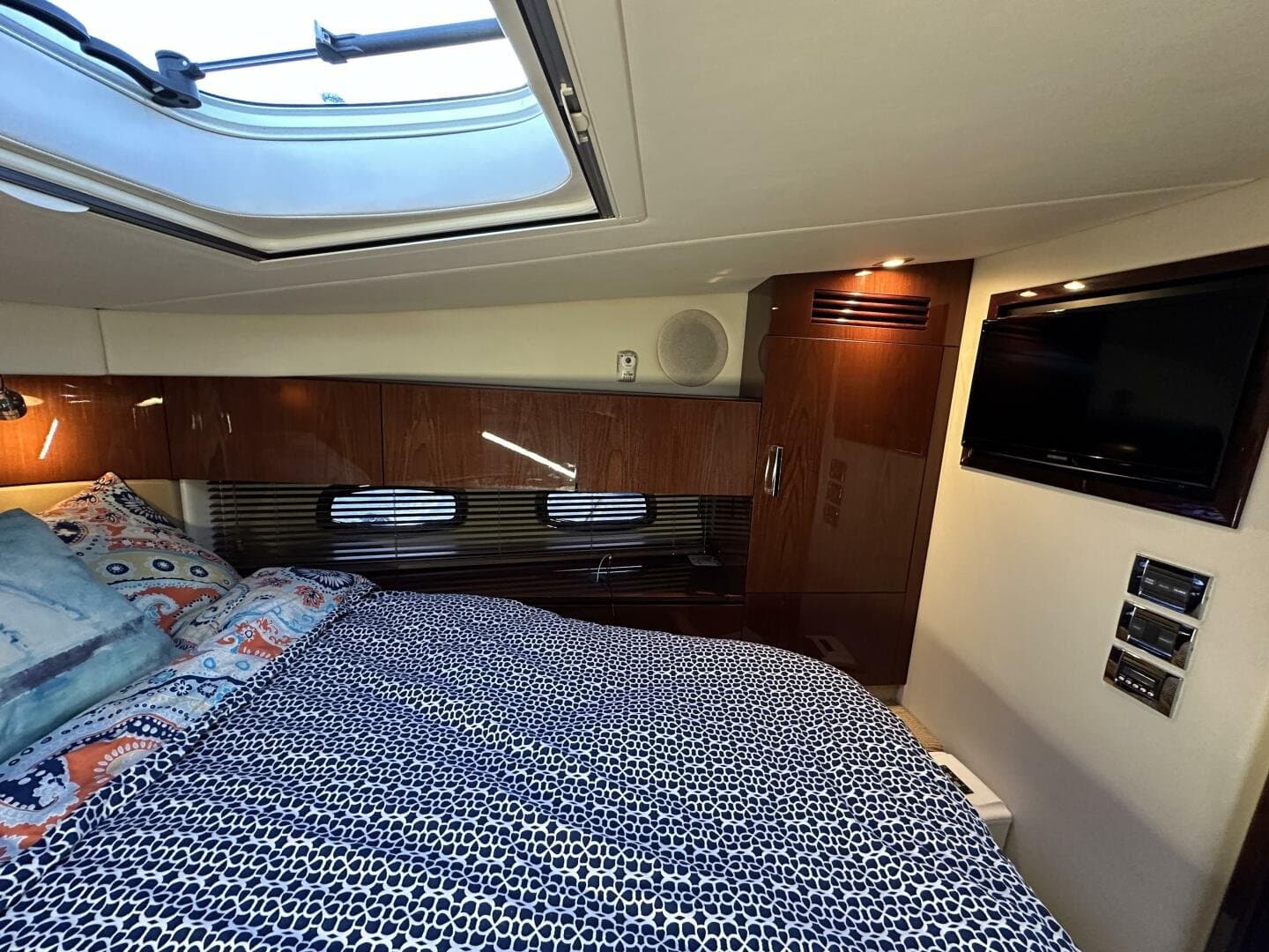 2012 Sea Ray 470 Sundancer