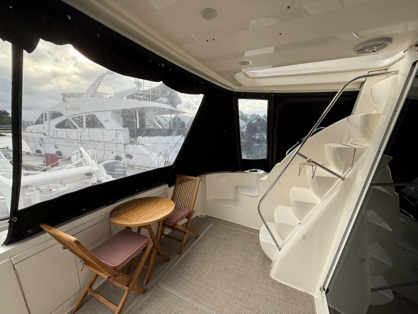 2006 Meridian 411 Sedan Bridge