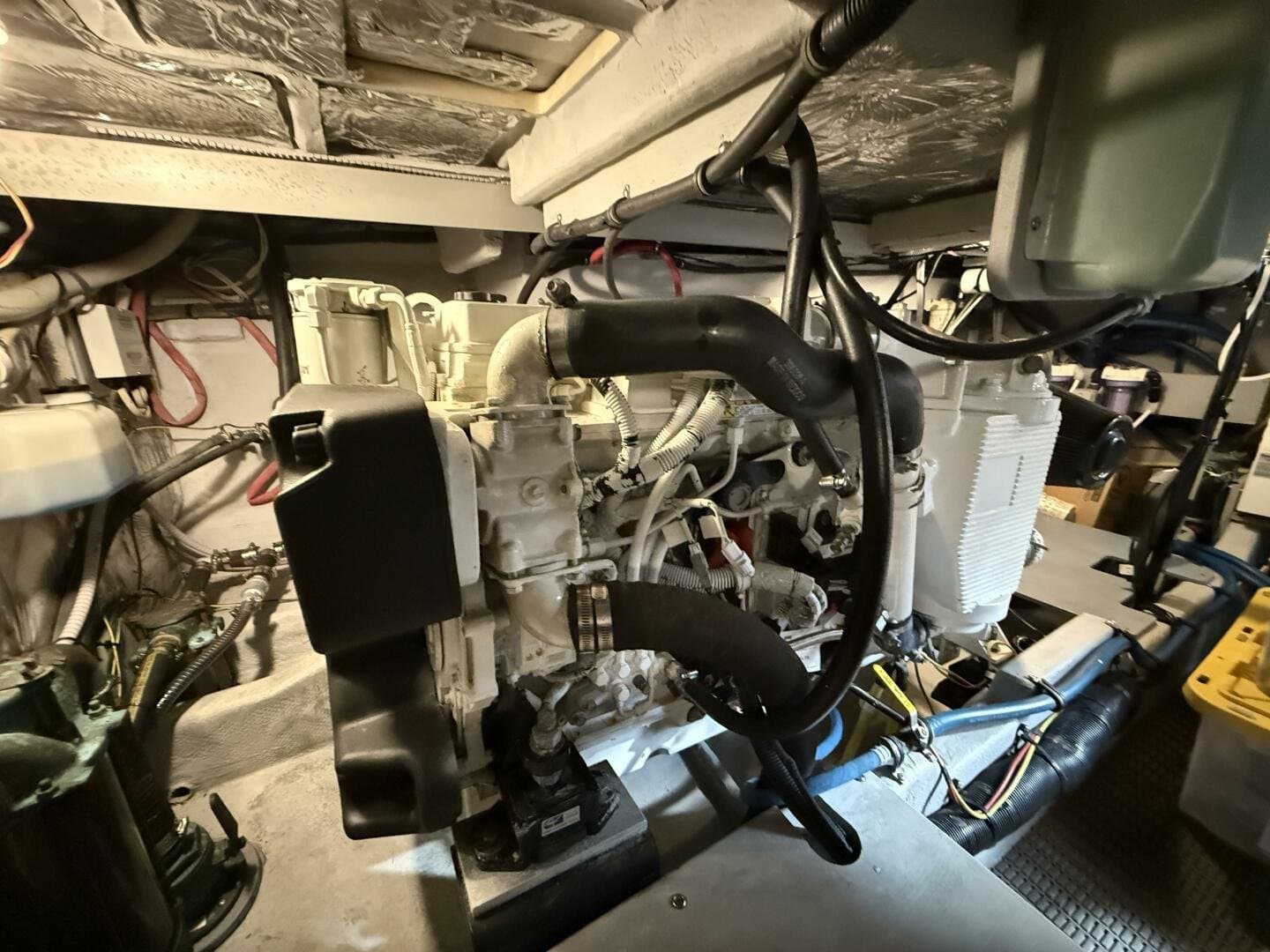 2006 Meridian 411 Sedan Bridge