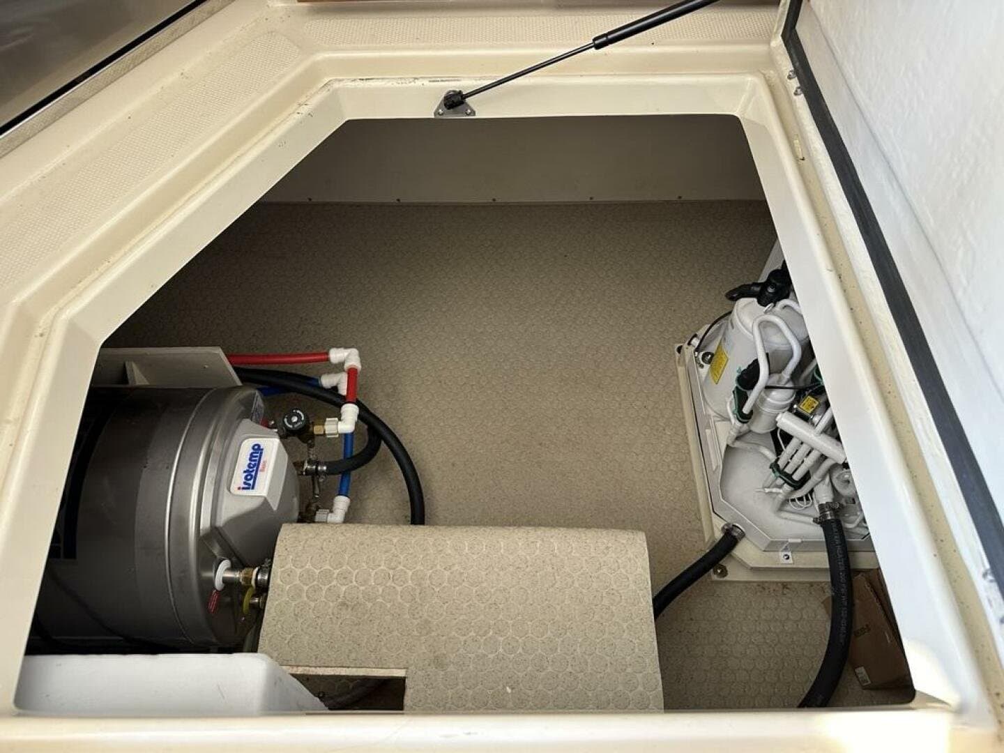 2020 Ranger Tugs R41CB