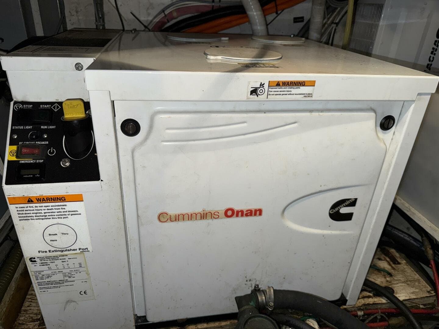 1988 Ocean Alexander 40 Tri Cabin