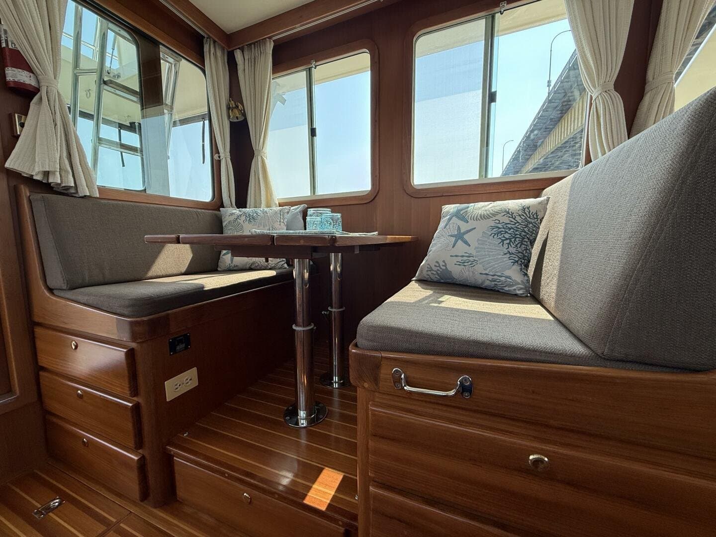 2011 North Pacific 38 Sedan