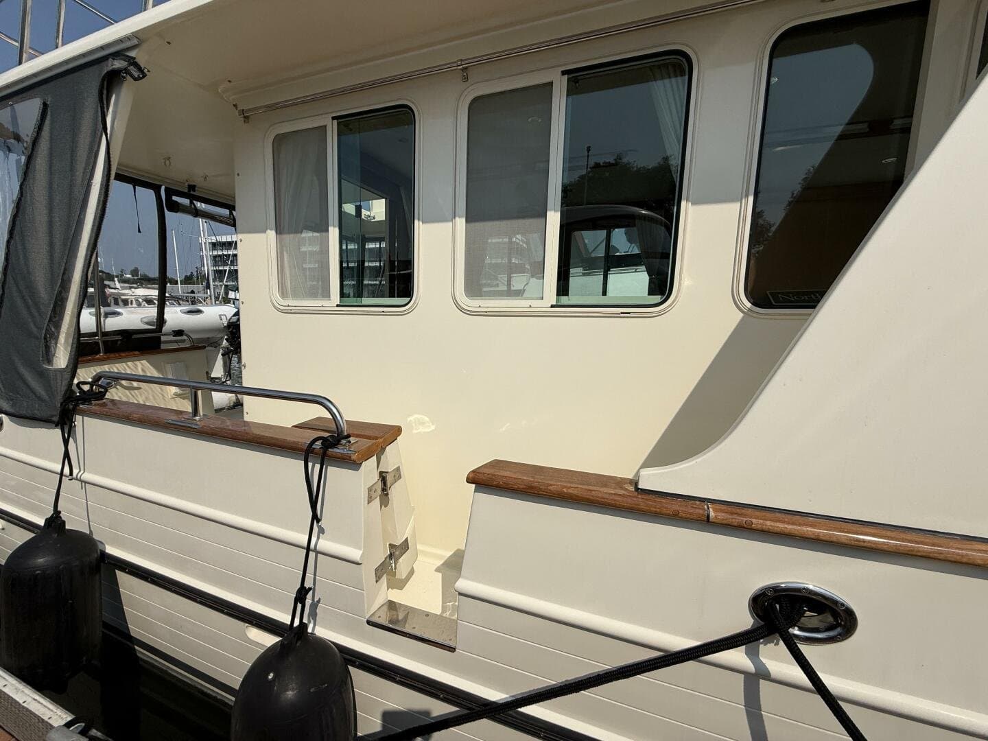 2011 North Pacific 38 Sedan