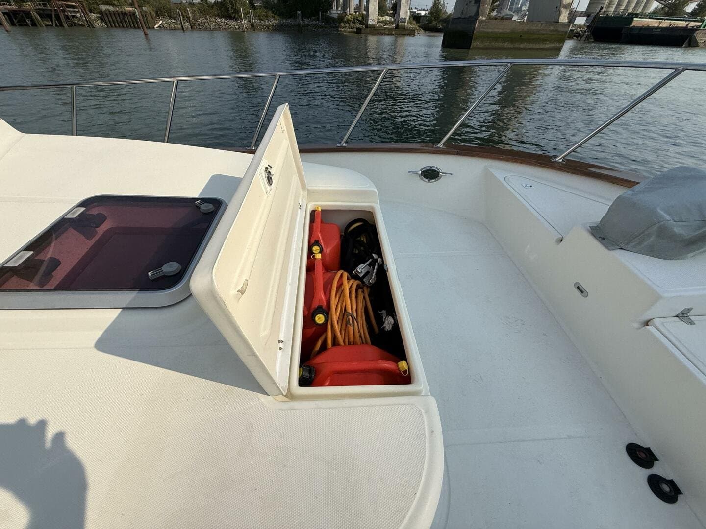 2011 North Pacific 38 Sedan