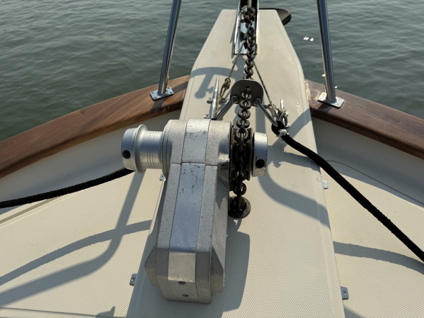 2011 North Pacific 38 Sedan