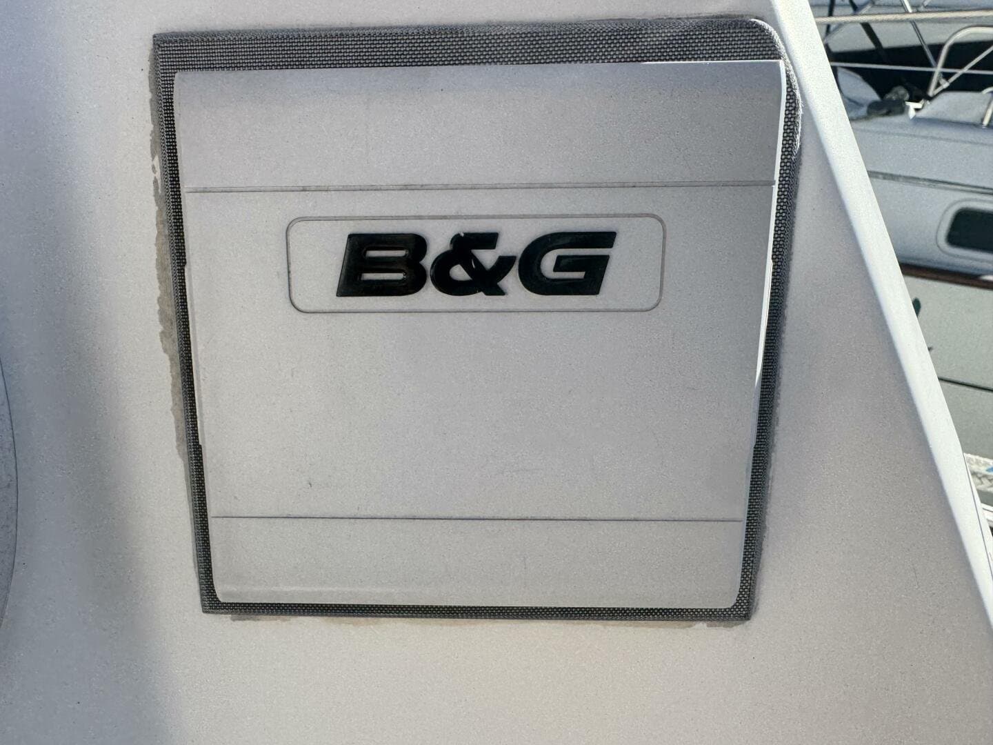 1981 Truant 37 Raised Pilothouse