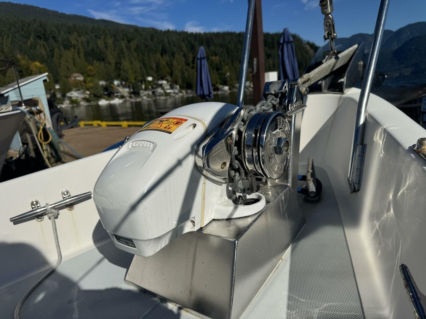 1981 Truant 37 Raised Pilothouse