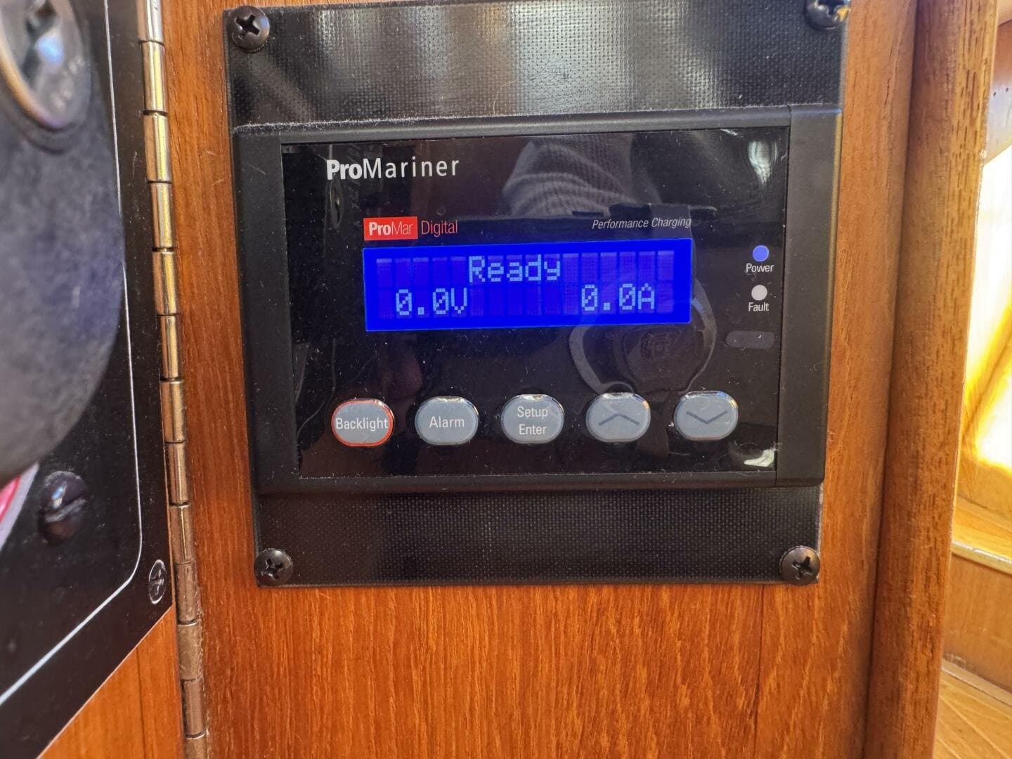 1981 Truant 37 Raised Pilothouse