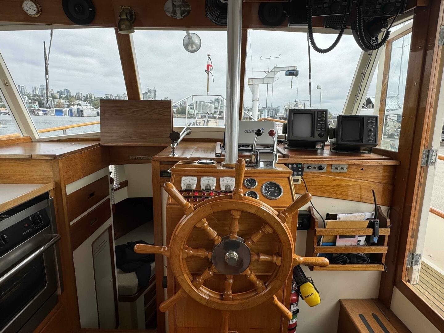 1974 Grand Banks 36 Classic