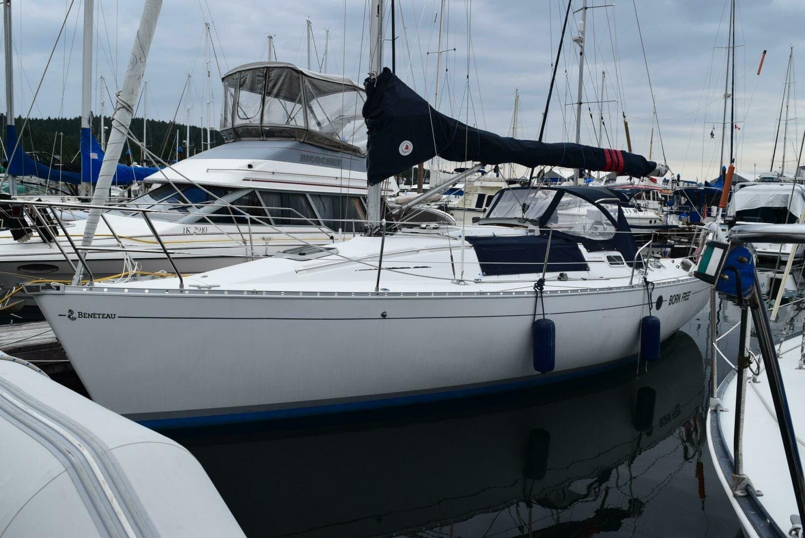 1990 Beneteau 32 First