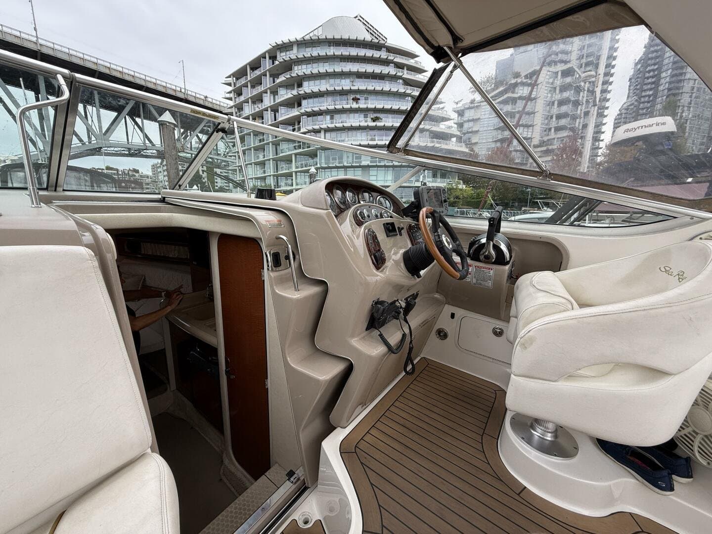 2002 Sea Ray 280 Sundancer