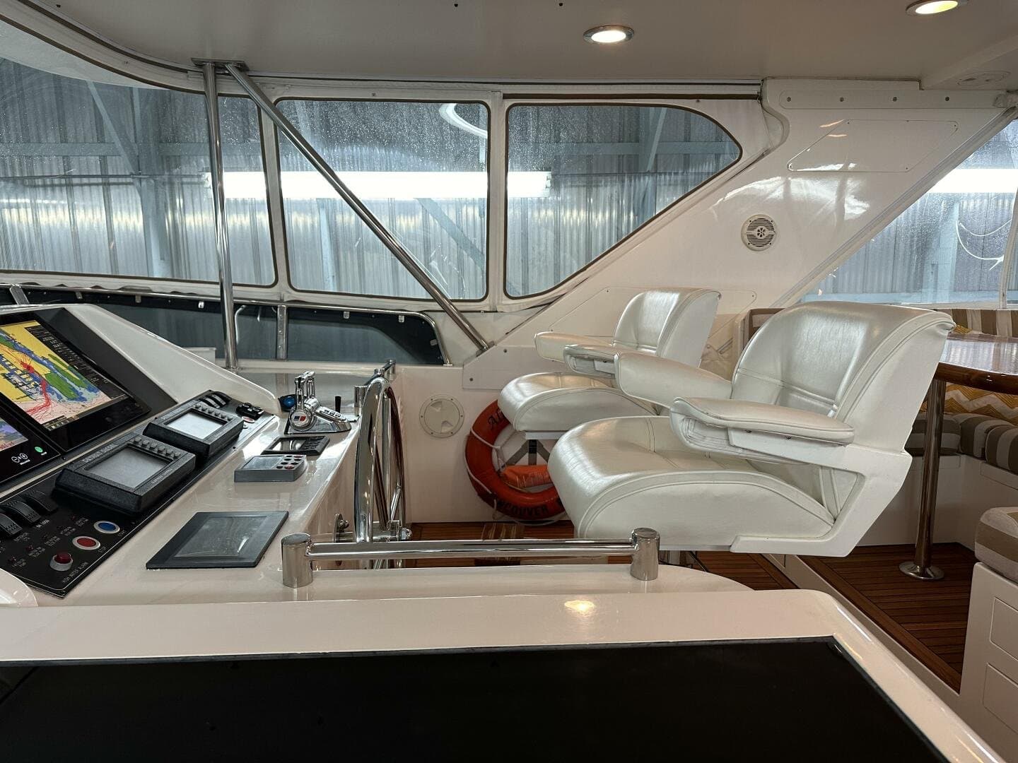 2004 Ocean Alexander 610 Pilothouse