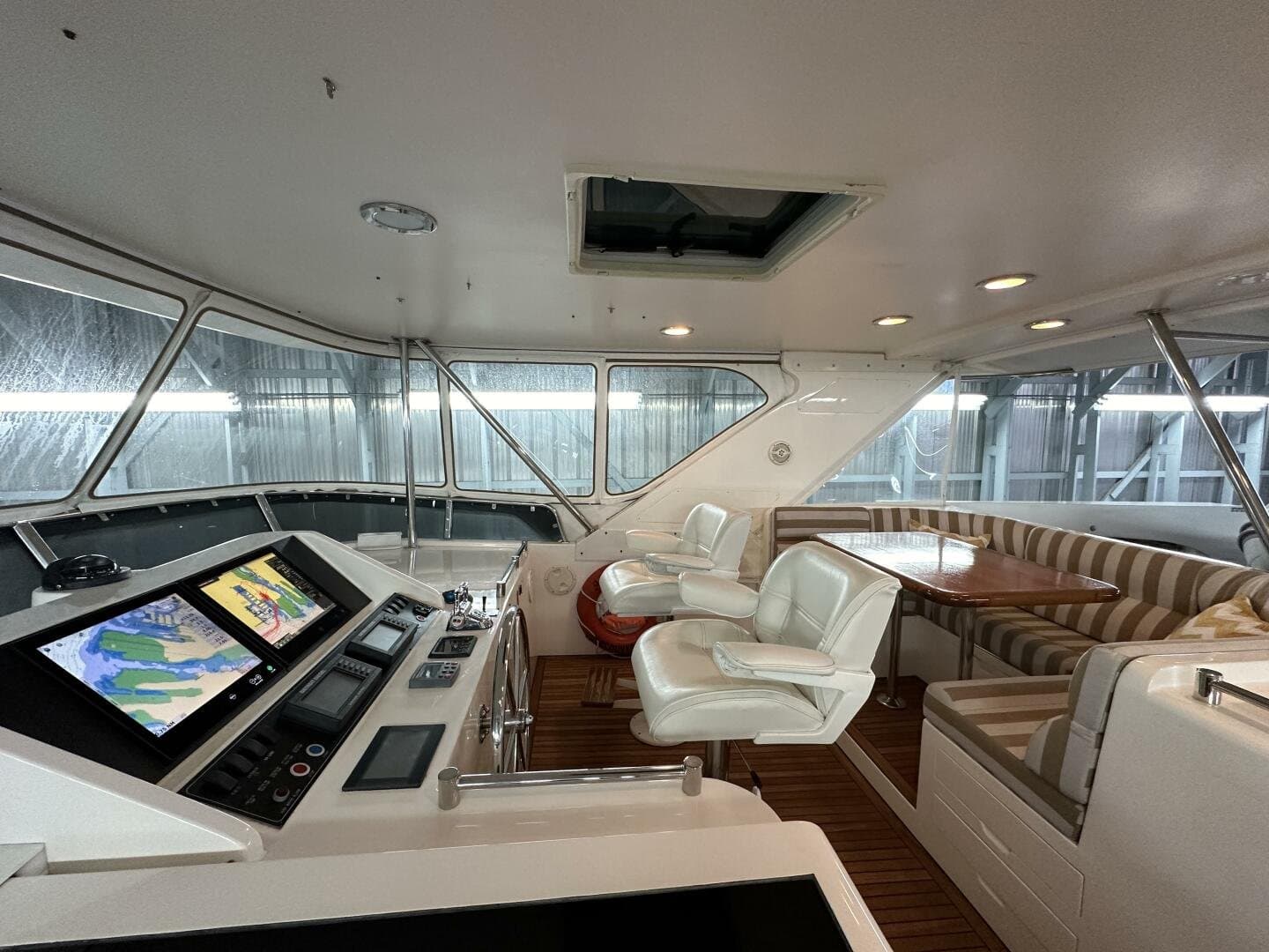 2004 Ocean Alexander 610 Pilothouse