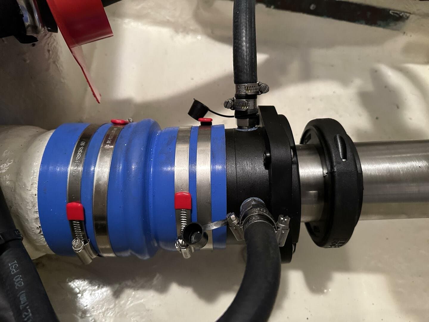 2004 Ocean Alexander 610 Pilothouse