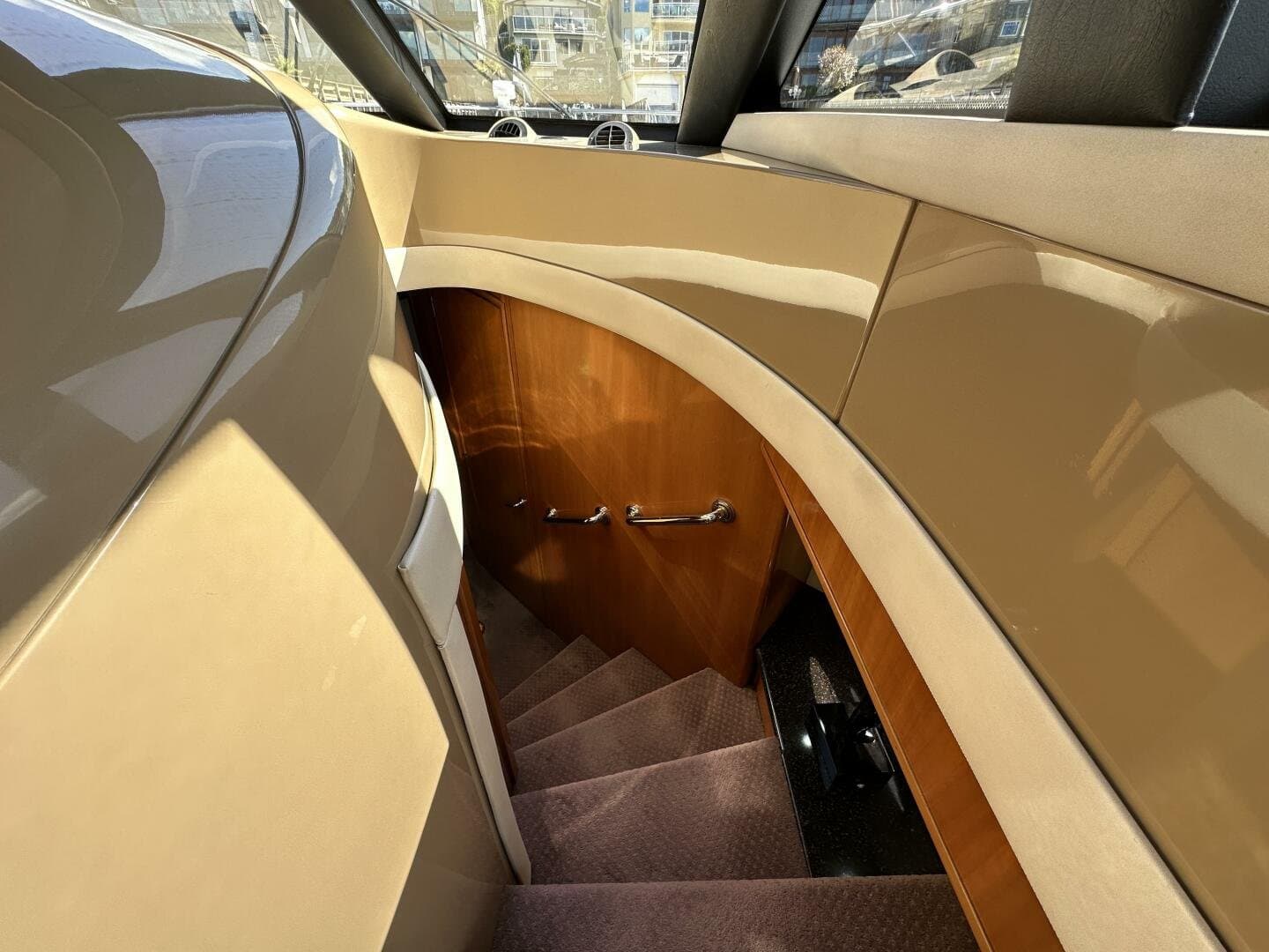 2001 Carver 570 Voyager Pilothouse