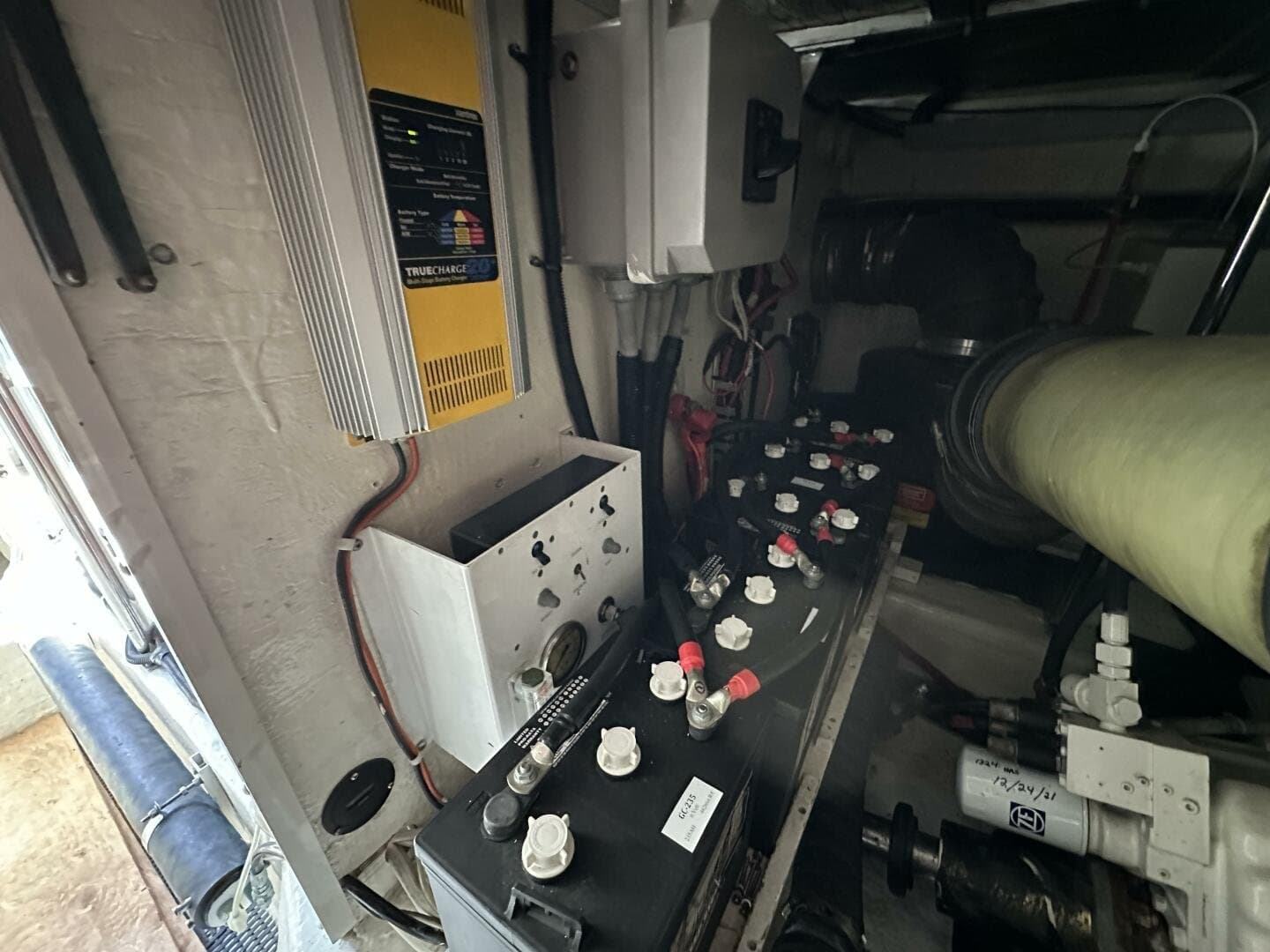 2001 Carver 570 Voyager Pilothouse