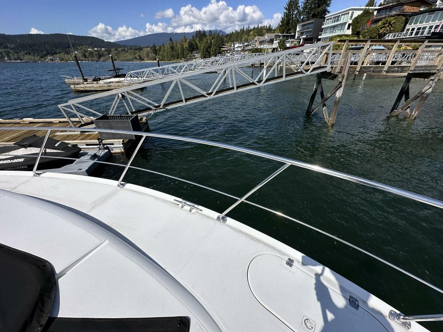 2001 Carver 570 Voyager Pilothouse