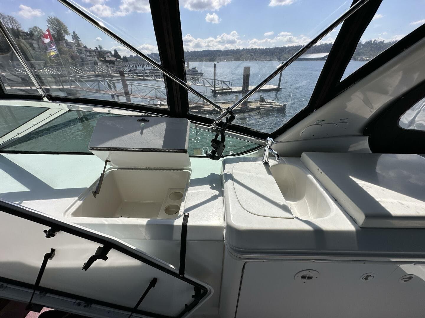 2001 Carver 570 Voyager Pilothouse