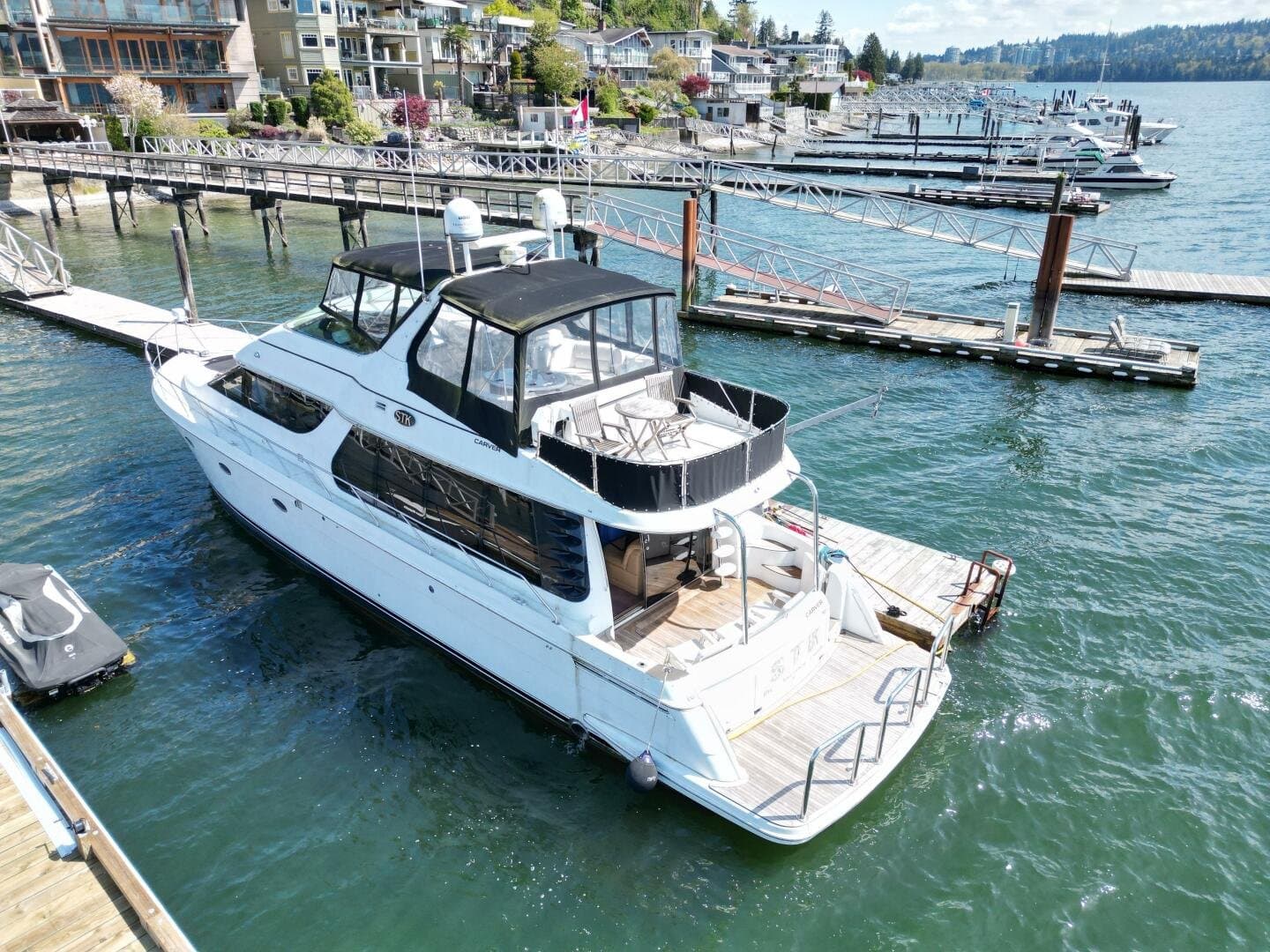 2001 Carver 570 Voyager Pilothouse