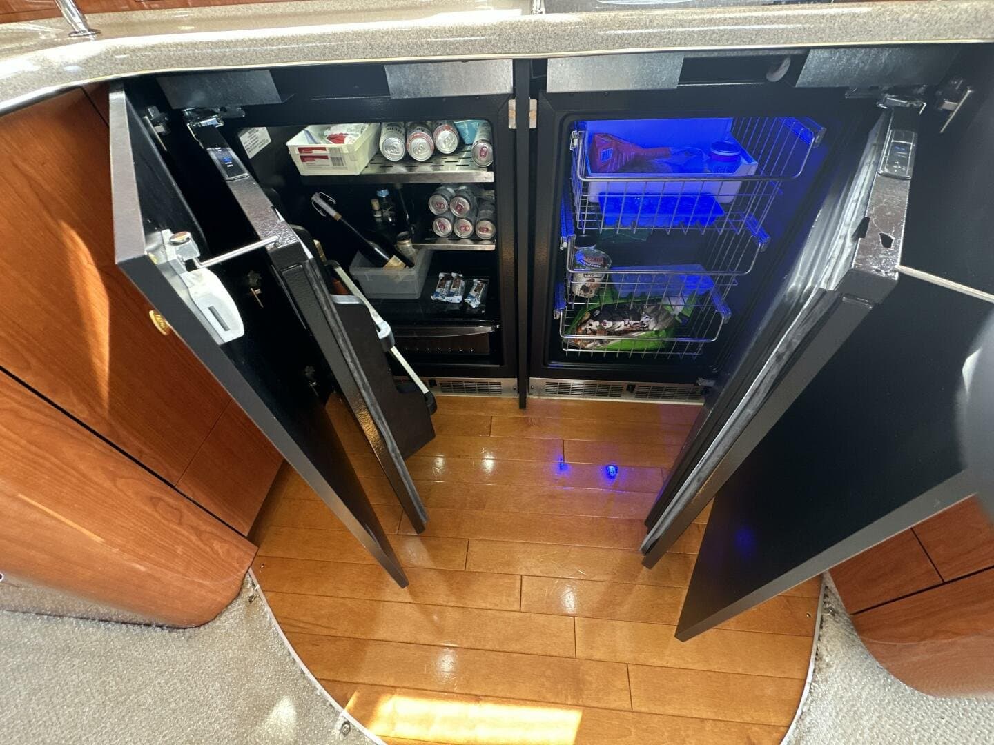 2000 Sea Ray 480 Sedan Bridge