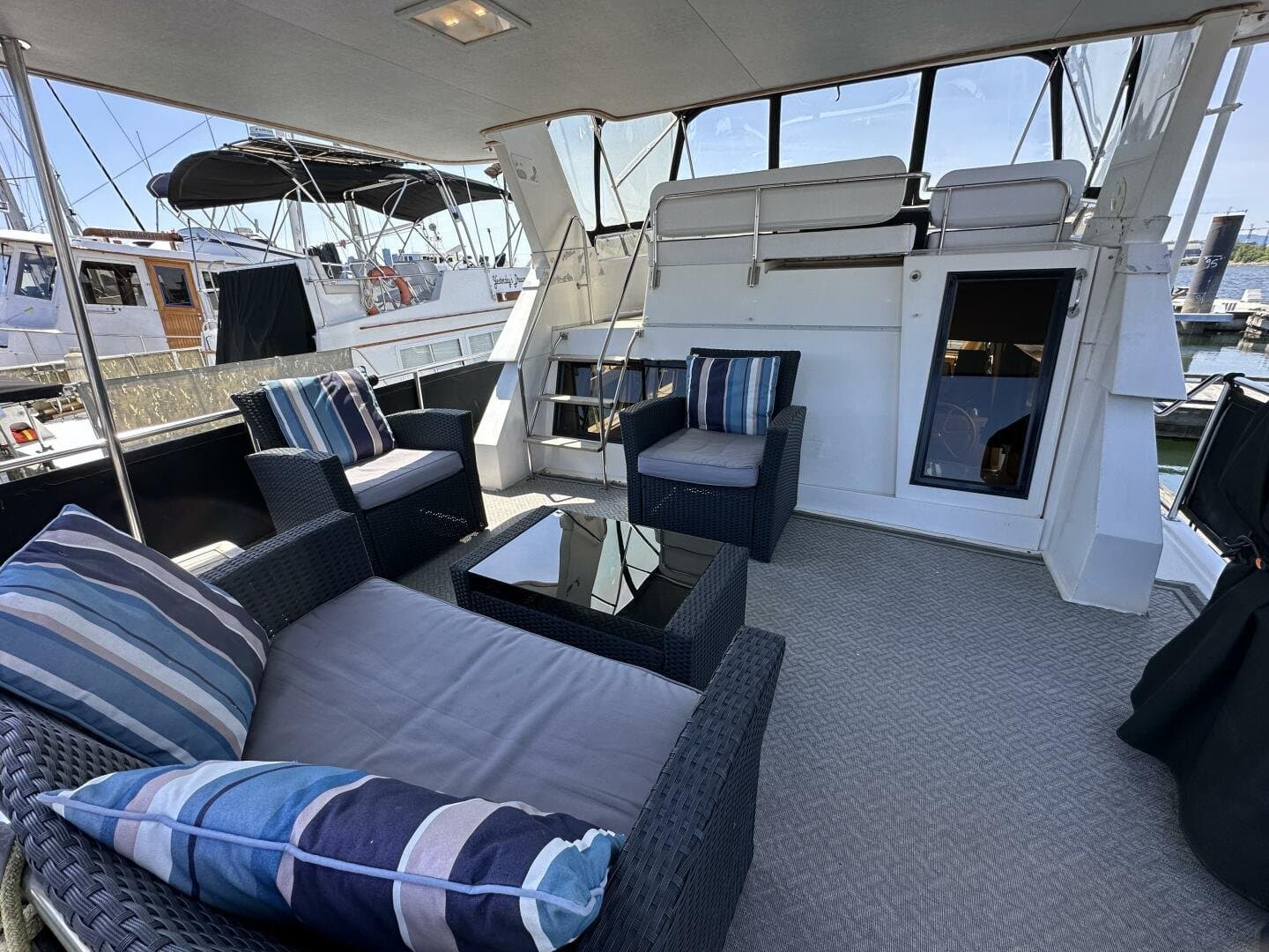 1990 Ocean Alexander 440 Sundeck