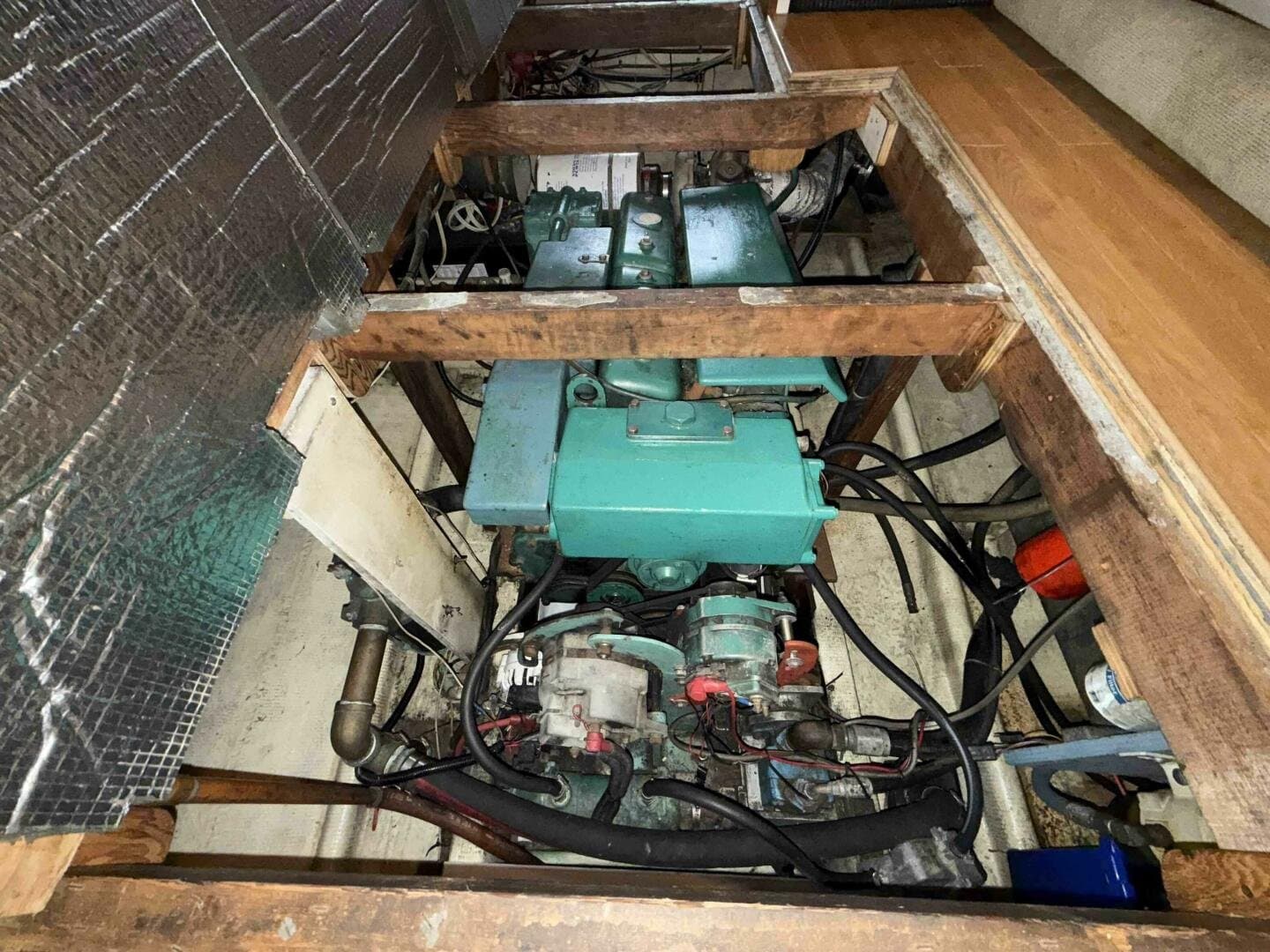 1982 Gulf Commander 41 Sedan