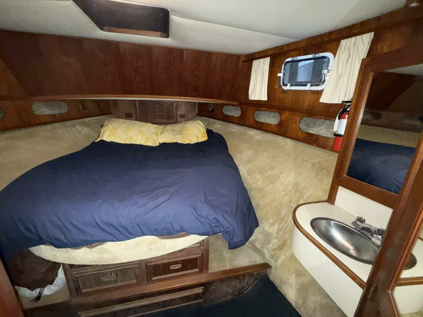 1982 Gulf Commander 41 Sedan