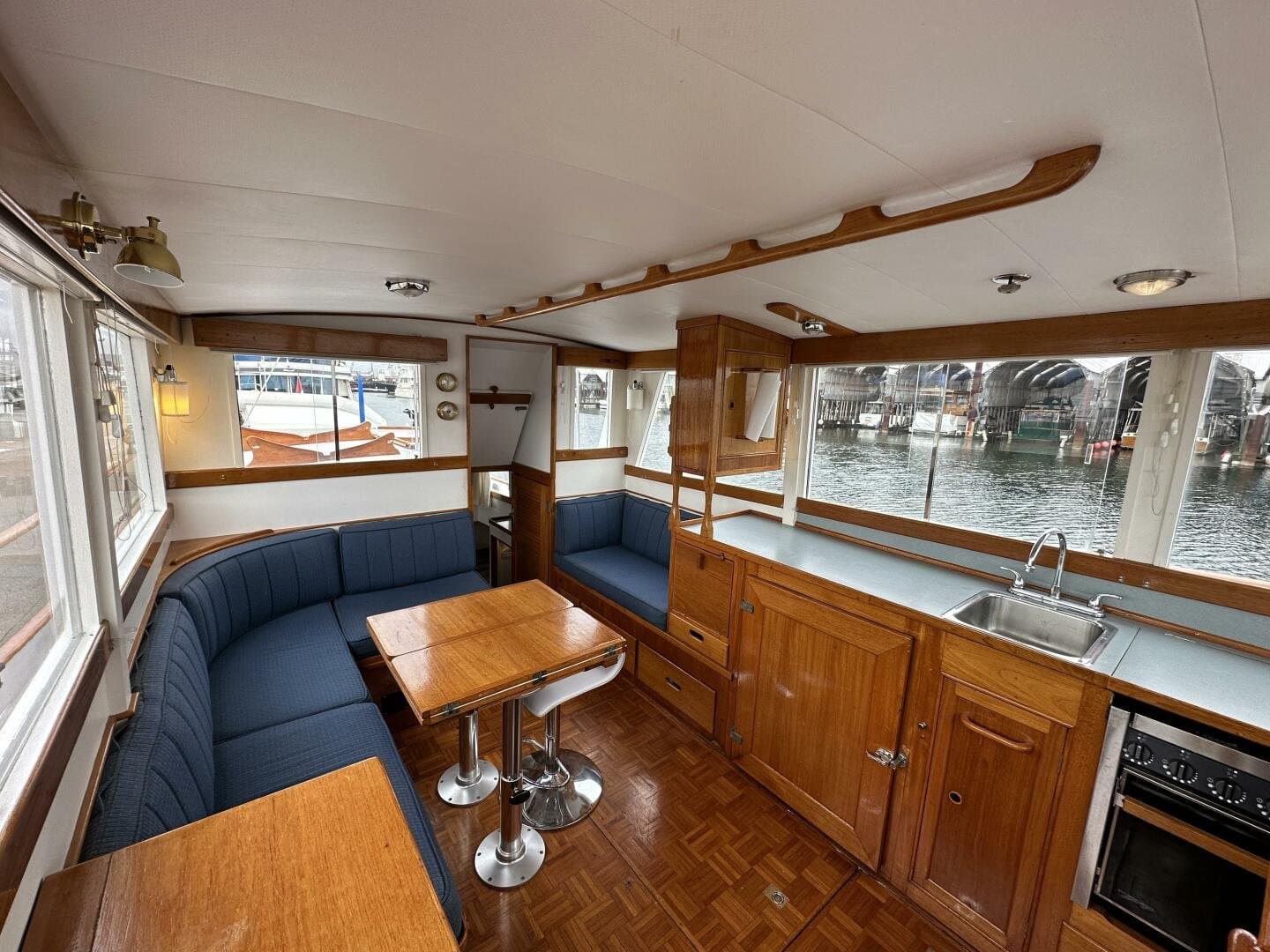 1974 Grand Banks null