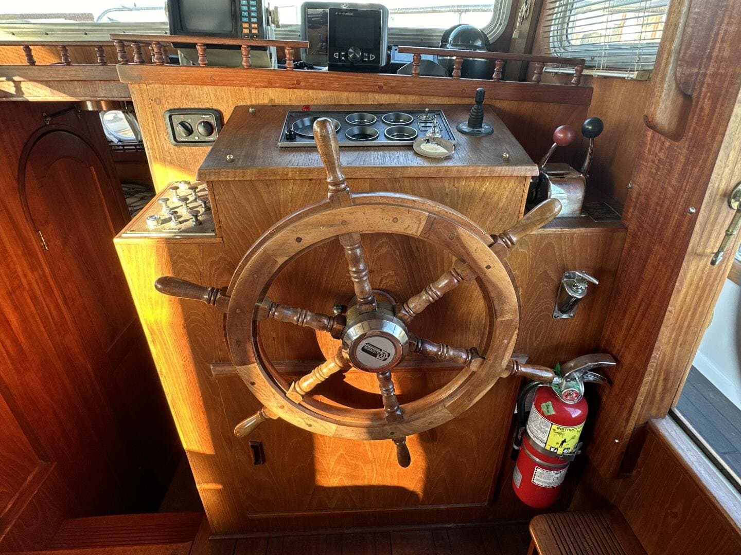 1982 Gulf Commander Aft Cabin