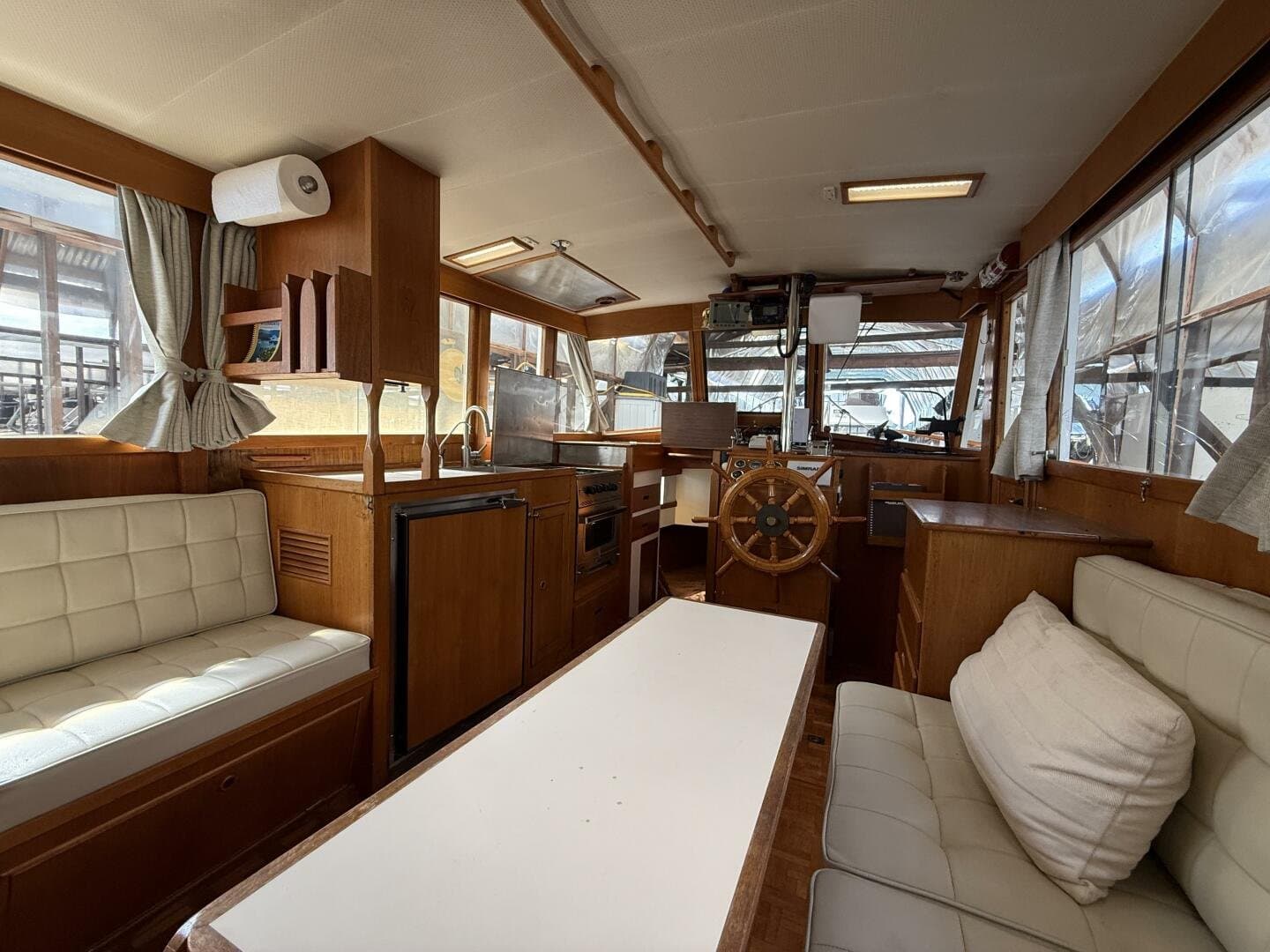 1980 Grand Banks Classic