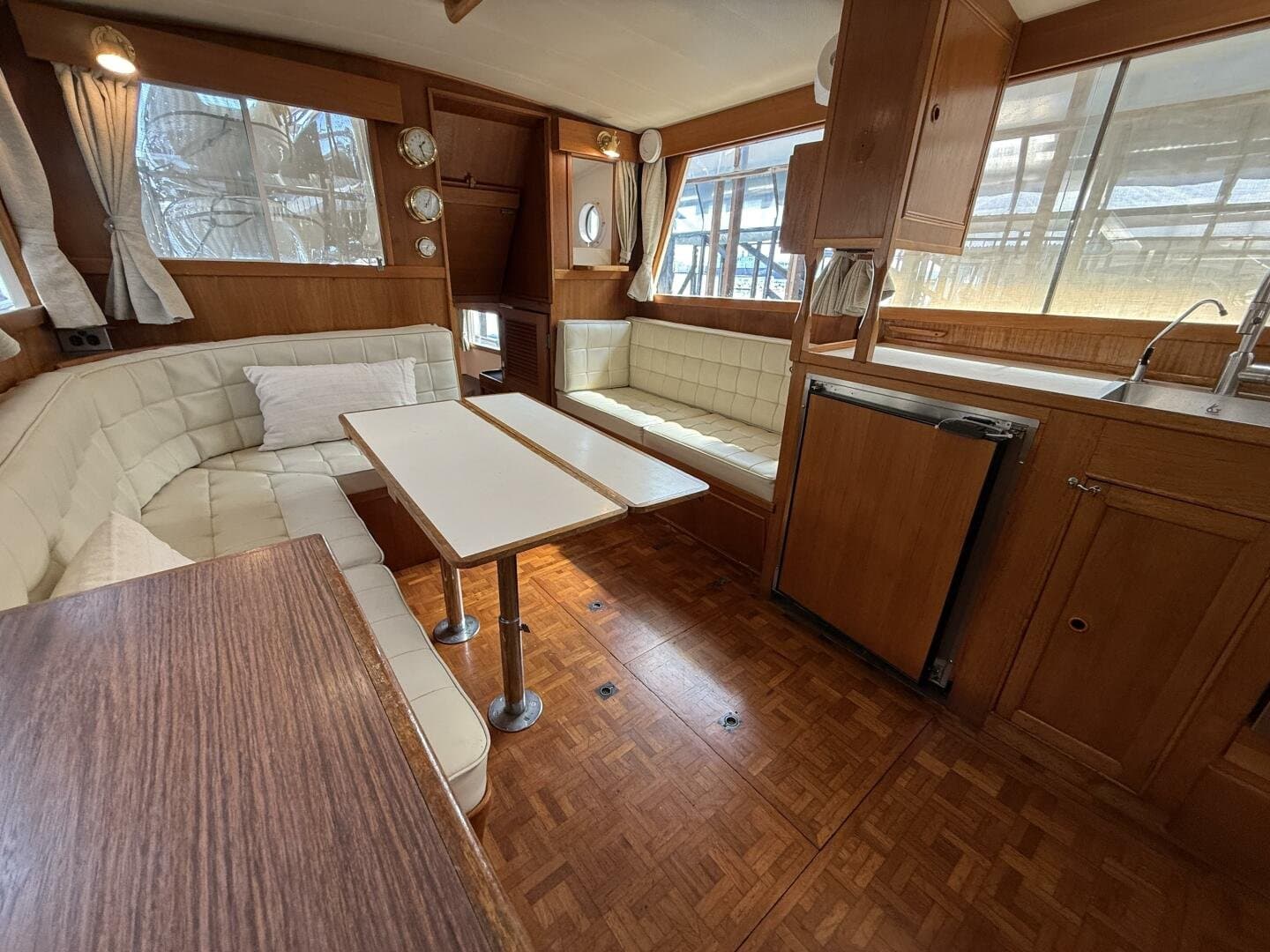 1980 Grand Banks Classic