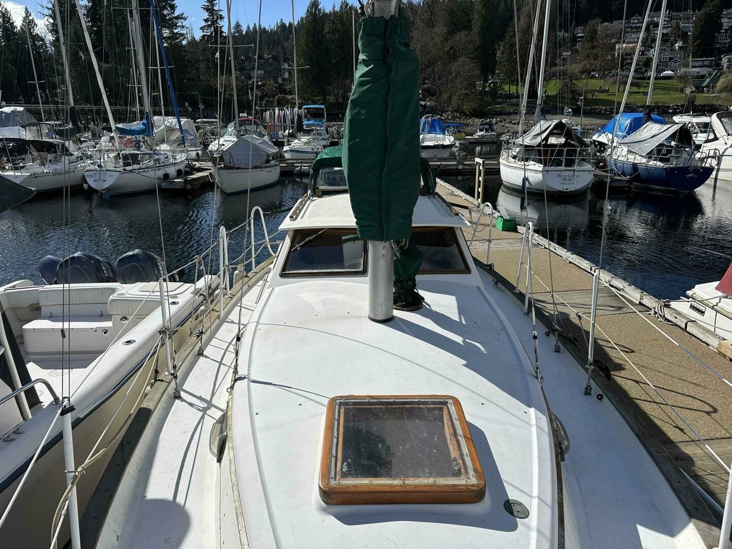 1979 Truant Offshore Pilothouse