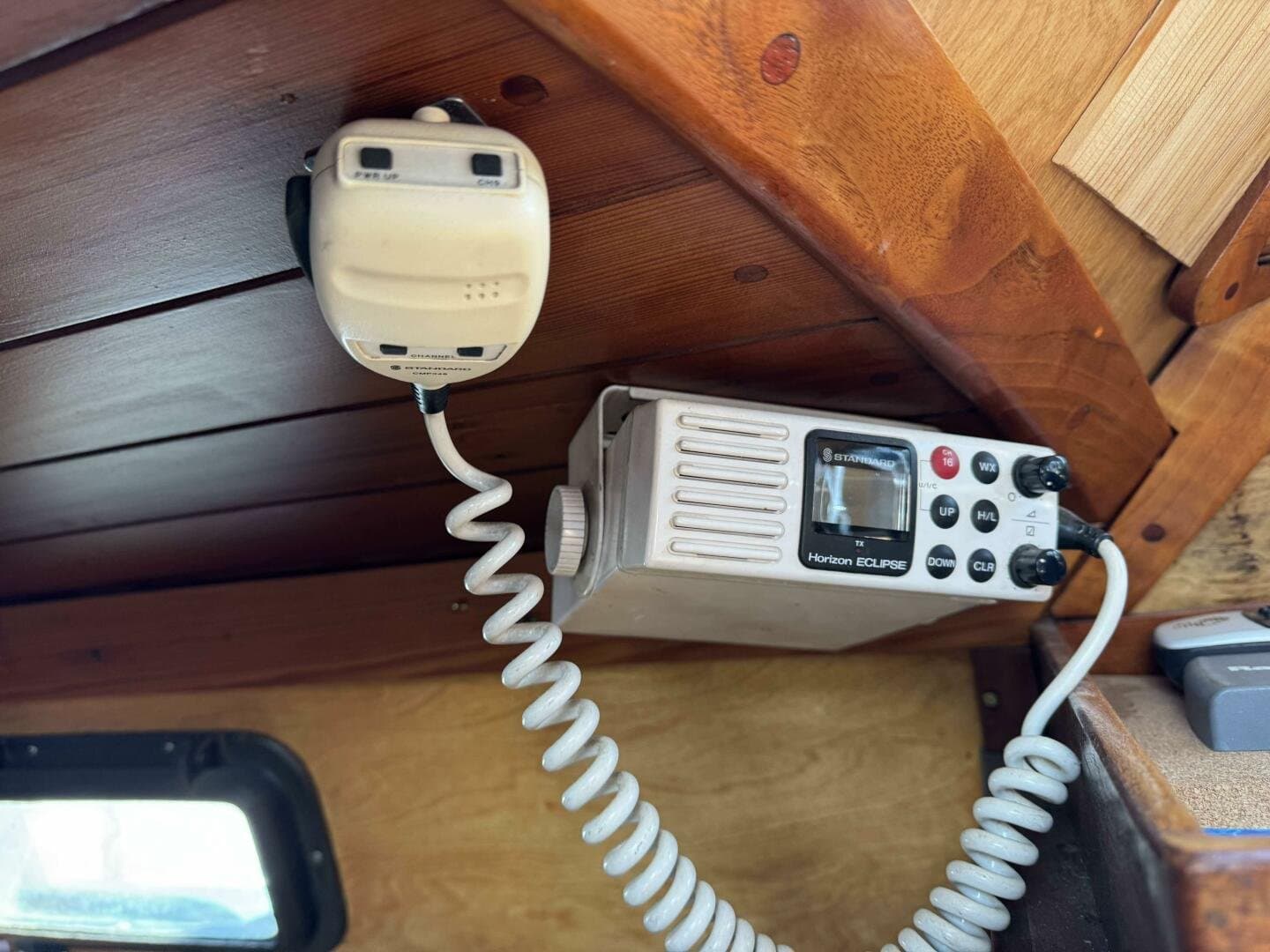 1979 Truant Offshore Pilothouse