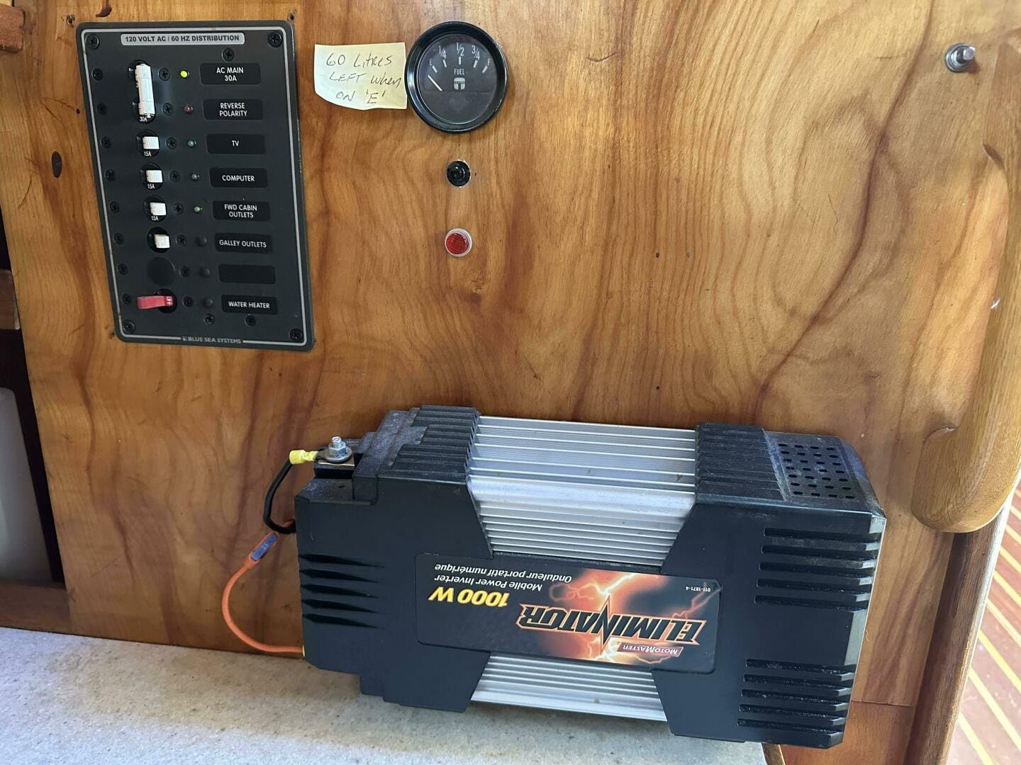 1979 Truant Offshore Pilothouse