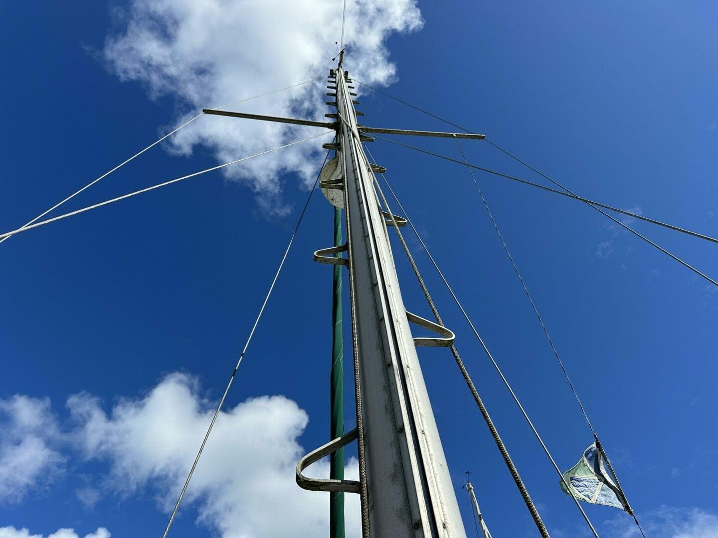 1979 Truant Offshore Pilothouse