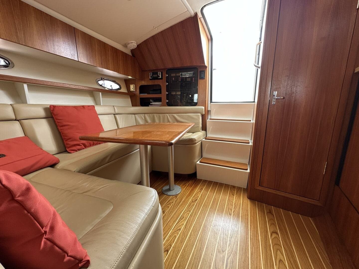 2004 Tiara Yachts 31 Open