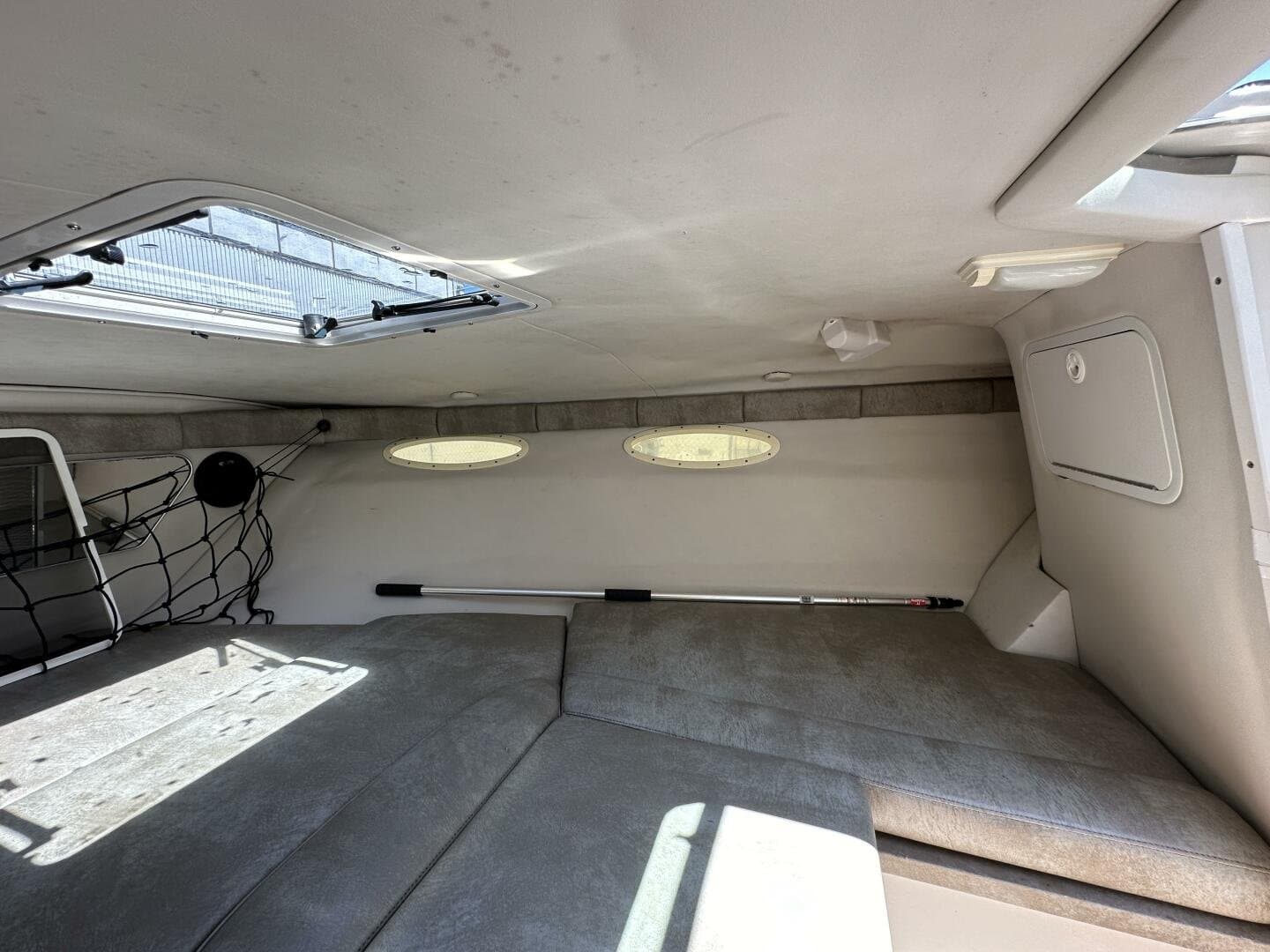 1998 Sea Ray 230 Select