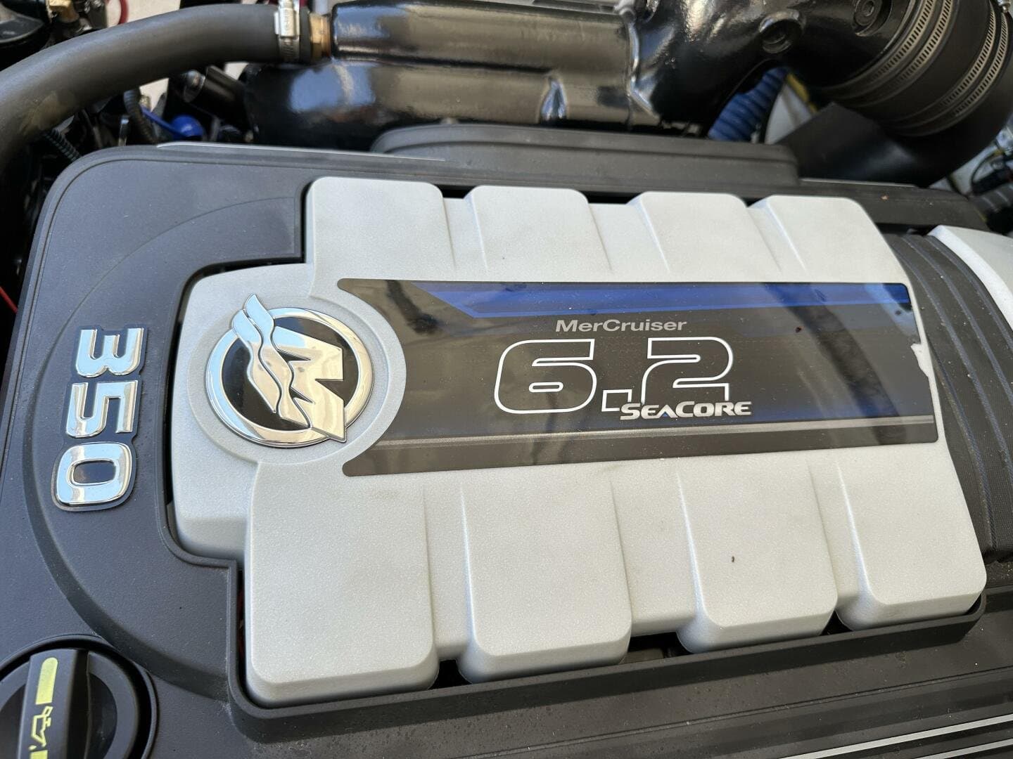 1998 Sea Ray 230 Select