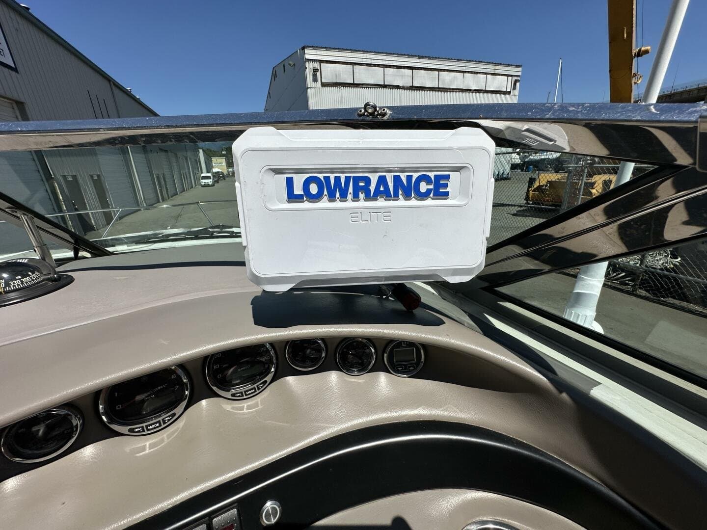 1998 Sea Ray 230 Select