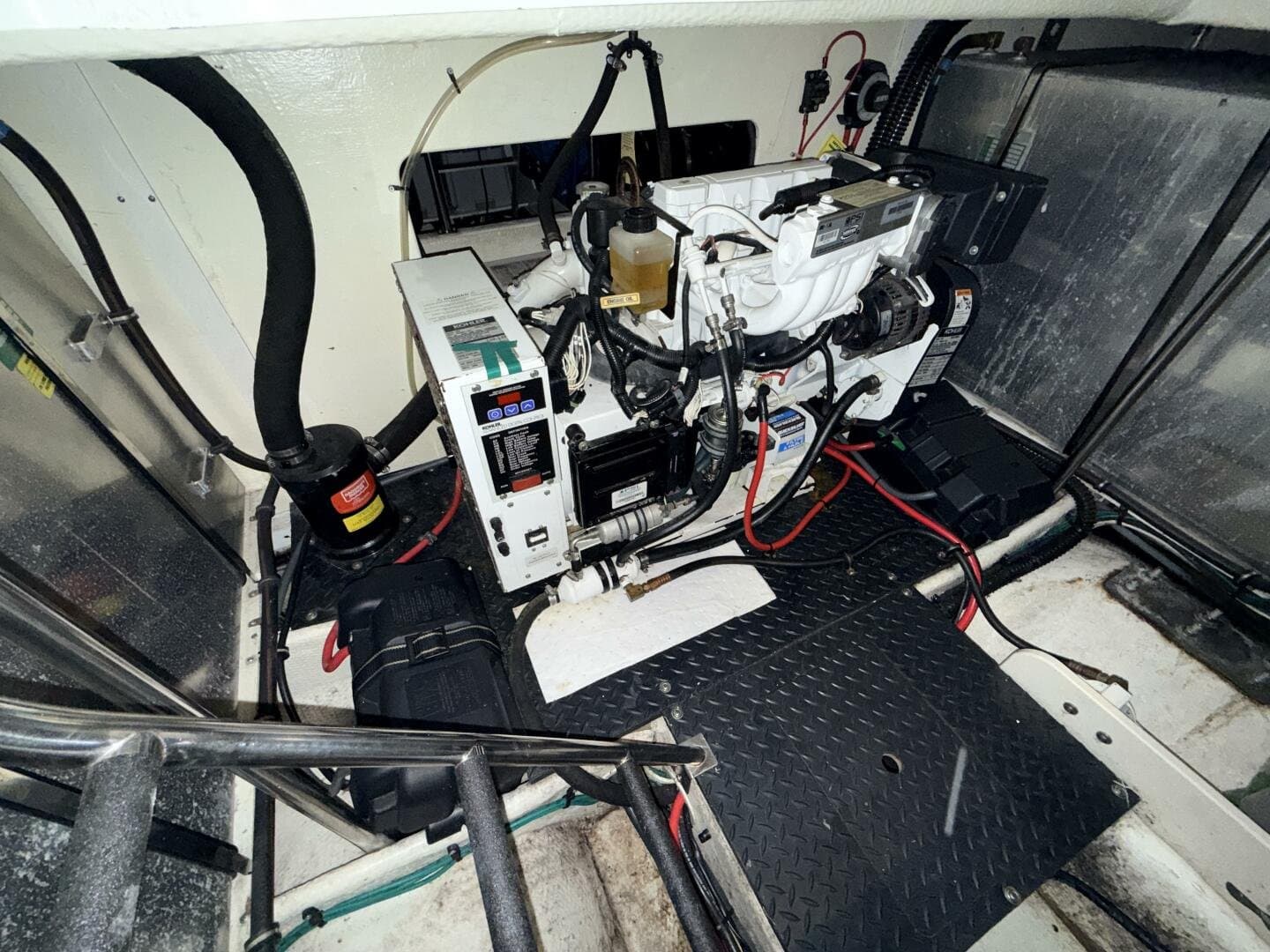 2006 Silverton 38 Sport Bridge